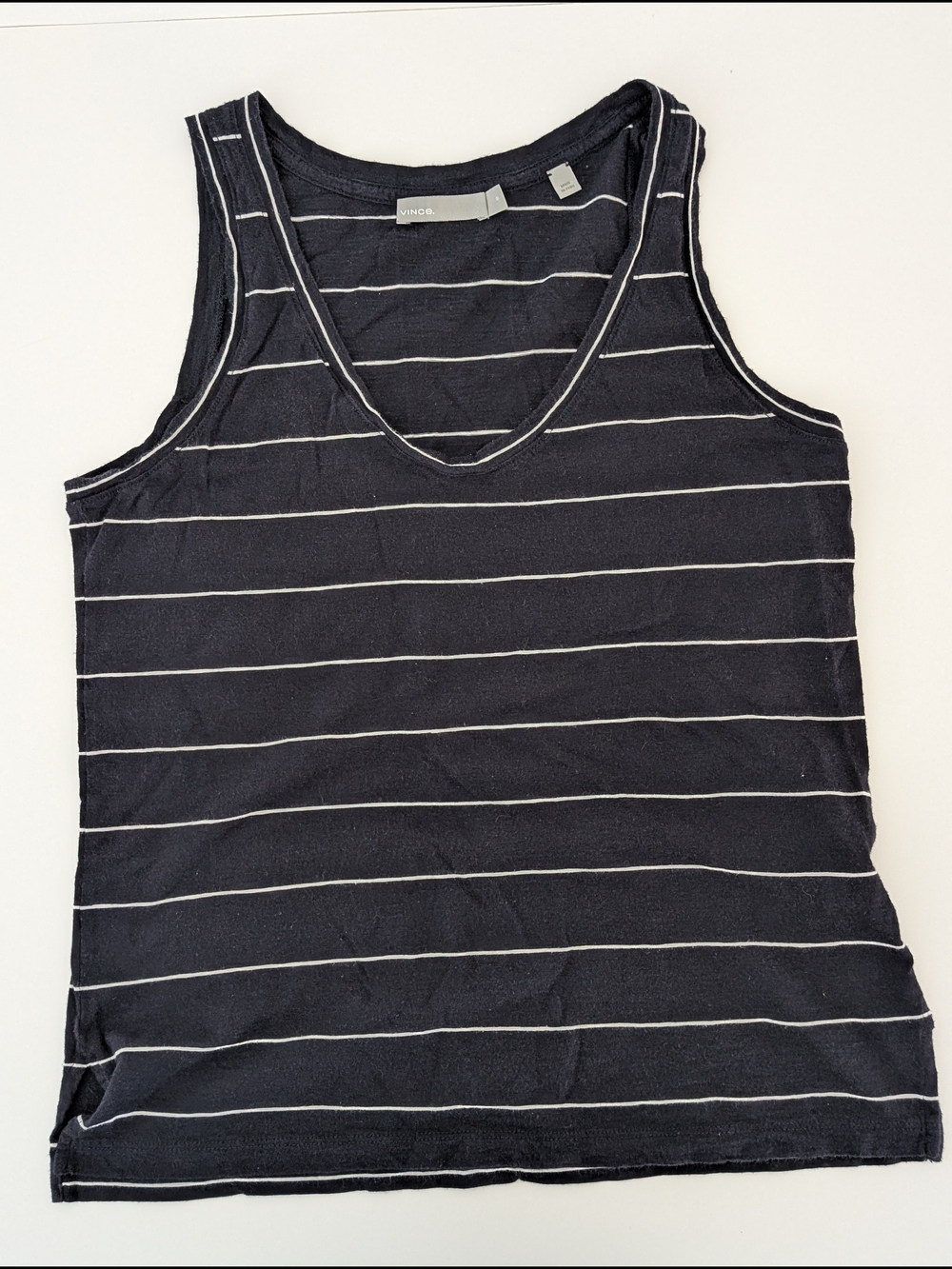 Vince Tank Navy Blue White Striped Pattern V-Neck Sleeveless Top Women's M